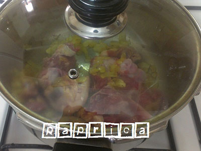 قورمه سبزی